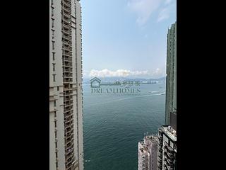Kennedy Town - The Merton 03