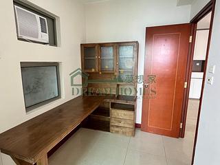 Kennedy Town - The Merton 17