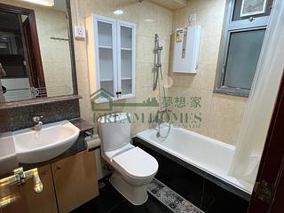 Kennedy Town - The Merton 19