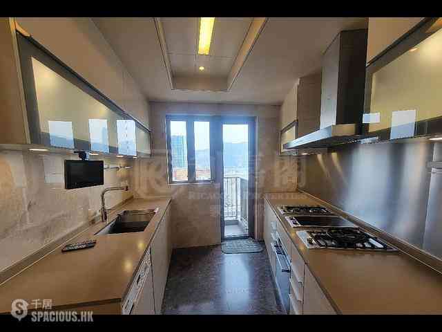 Jordan - Grand Austin Block 1 03