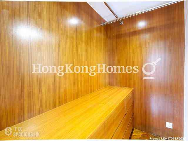 Ap Lei Chau - South Horizons Phase 4 The Oasis Berkeley Court (Block 33) 06