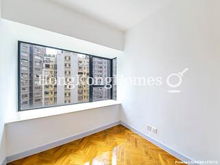 Ap Lei Chau - South Horizons Phase 4 The Oasis Berkeley Court (Block 33) 09