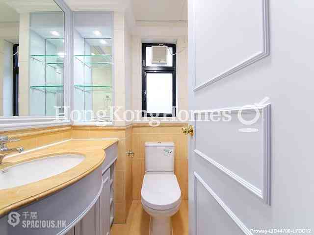 Ap Lei Chau - South Horizons Phase 4 The Oasis Berkeley Court (Block 33) 11