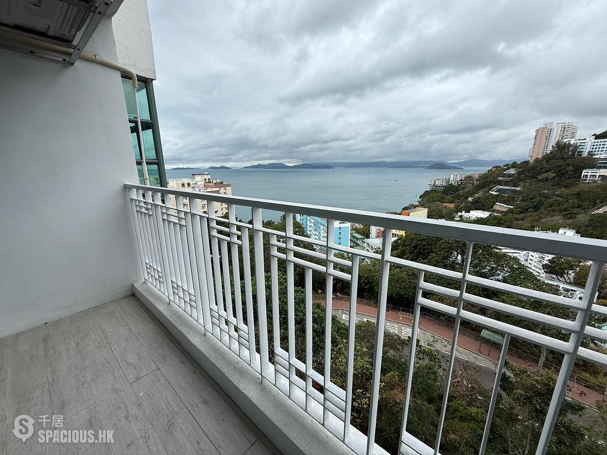 Pok Fu Lam - Bisney Terrace 01