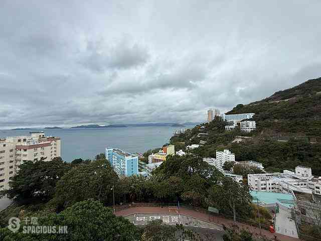 Pok Fu Lam - Bisney Terrace 03