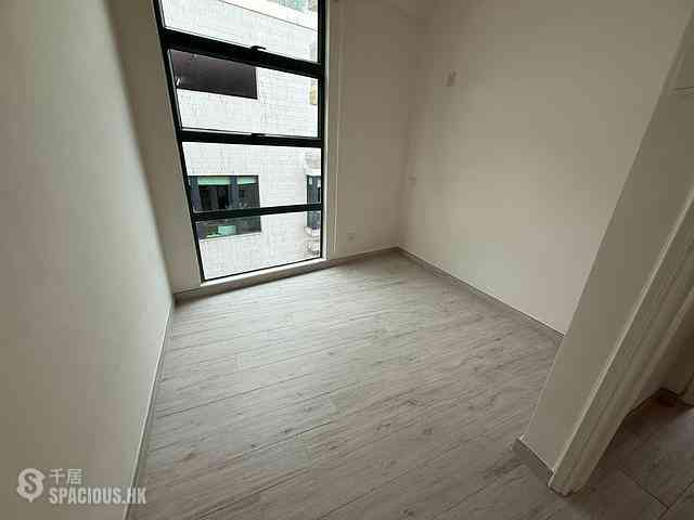 Pok Fu Lam - Bisney Terrace 06