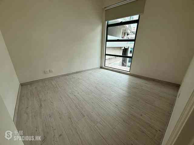 Pok Fu Lam - Bisney Terrace 07
