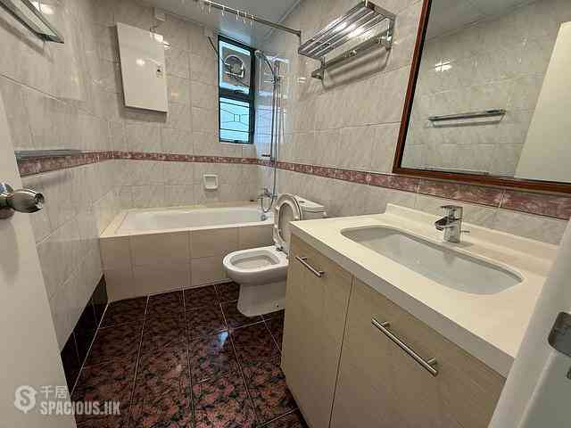 Pok Fu Lam - Bisney Terrace 12