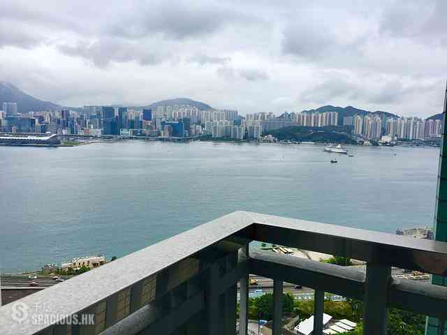 Quarry Bay - Royal Terrace 01