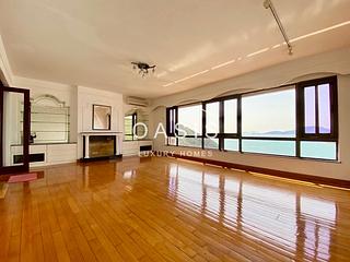 Chung Hom Kok - 19-25, Horizon Drive 03