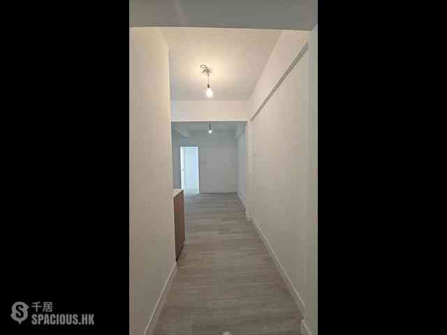 Kennedy Town - Tung Hing Mansion 05