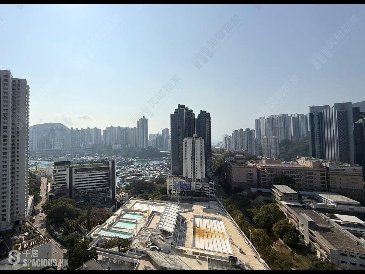 Wong Chuk Hang - The Southside Phase 2 La Marina Tower 1B 01