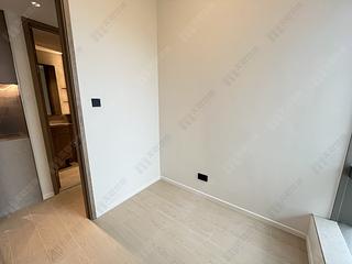Quarry Bay - Finnie 02