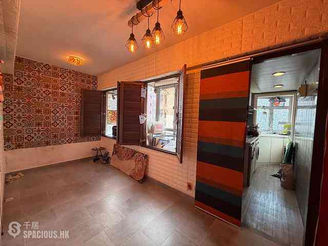 Sai Ying Pun - Jade Court 01