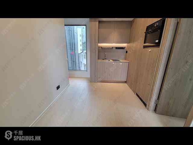 Quarry Bay - Finnie 01