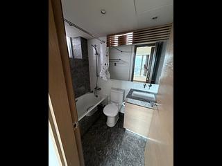 Tai Kok Tsui - Florient Rise Tower 2 10