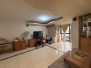 Tsim Sha Tsui East - Hilton Towers 04
