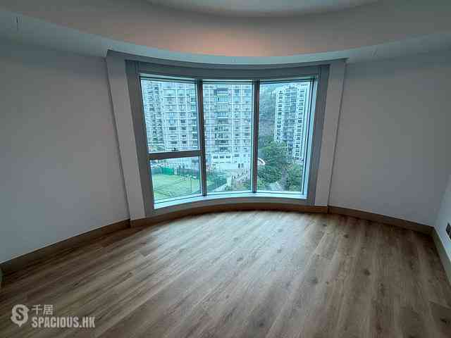 Stubbs Road - The Summit 16