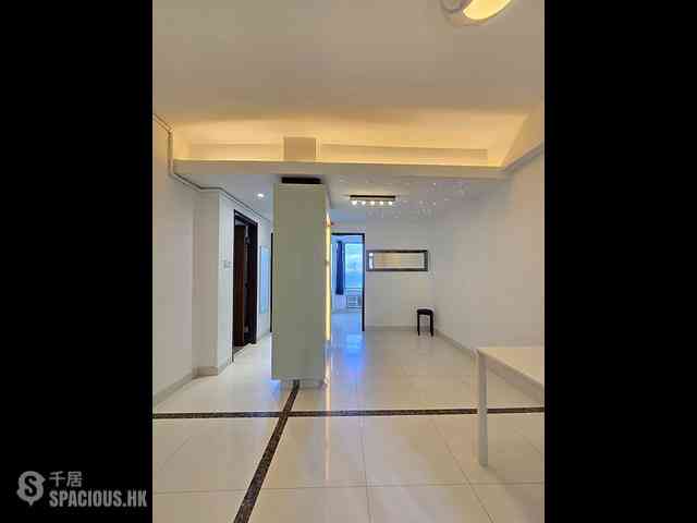 Kennedy Town - Ka On Building 04