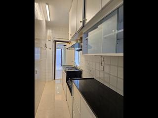 Kennedy Town - Ka On Building 06