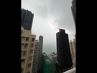 坚尼地城 - 满发大厦 04