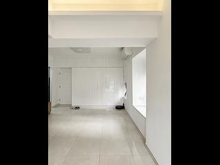 Wan Chai - Manrich Court 02
