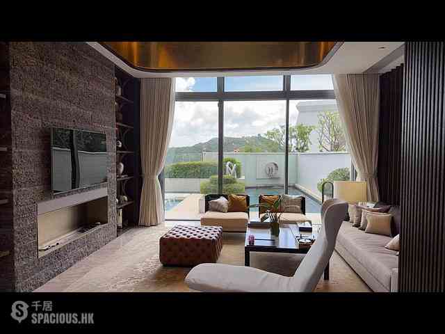 Chung Hom Kok - 44-50, Chung Hom Kok Road 01