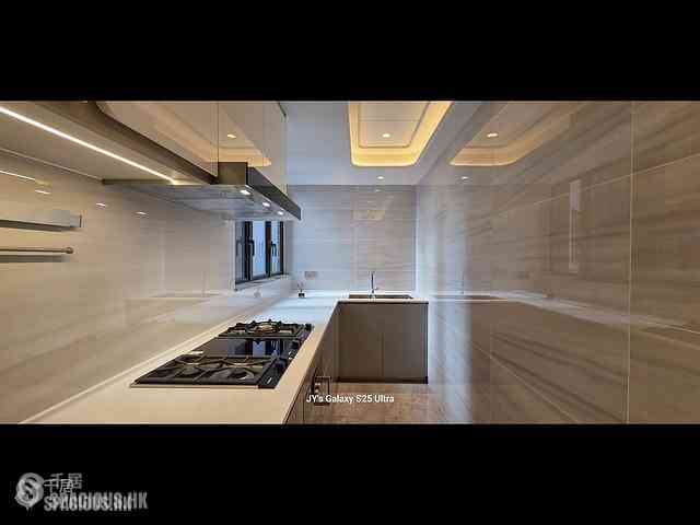 Wong Chuk Hang - The Southside Phase 4A Tower 2B 04