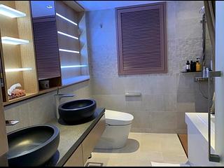 Tai Tam - Hong Kong Parkview Parkview Heights Block 14 03