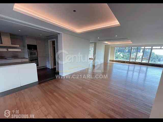 Repulse Bay - The Lily 14