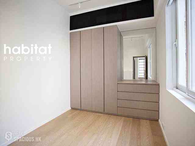 Poho - 41, Square Street 06