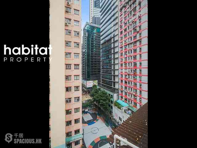 Wan Chai - King Sing Mansion 09