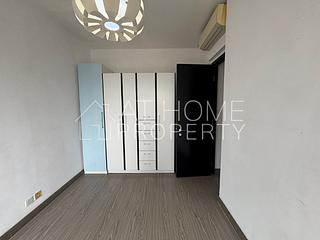 Sai Ying Pun - Island Crest 05