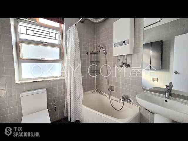 Pok Fu Lam - Four Winds Apartment 08