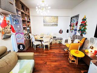 Wan Chai - Linfond Mansion 04