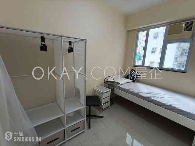 Mid Levels West - Bonanza Court 04