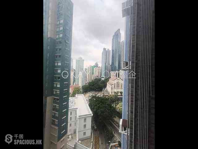 Mid Levels West - Bonanza Court 07