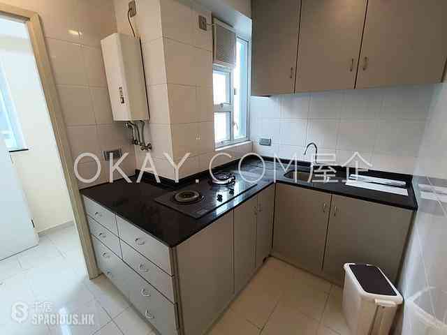 Mid Levels West - Bonanza Court 08