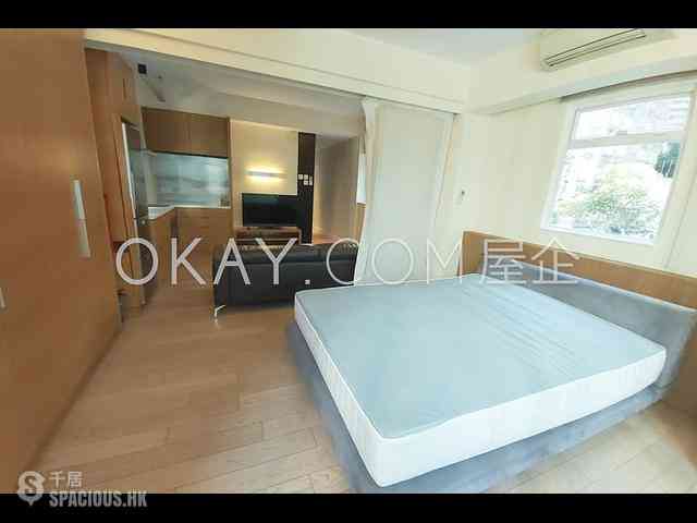 Wan Chai - 1, Wing Fung Street 04