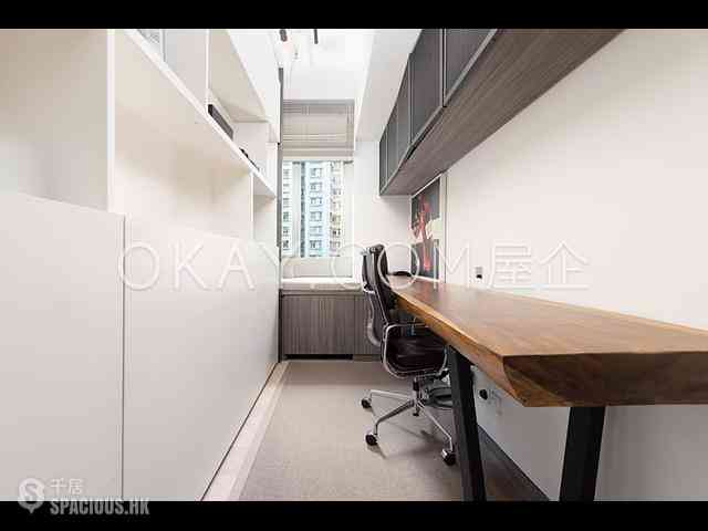 Sheung Wan - Central House 20