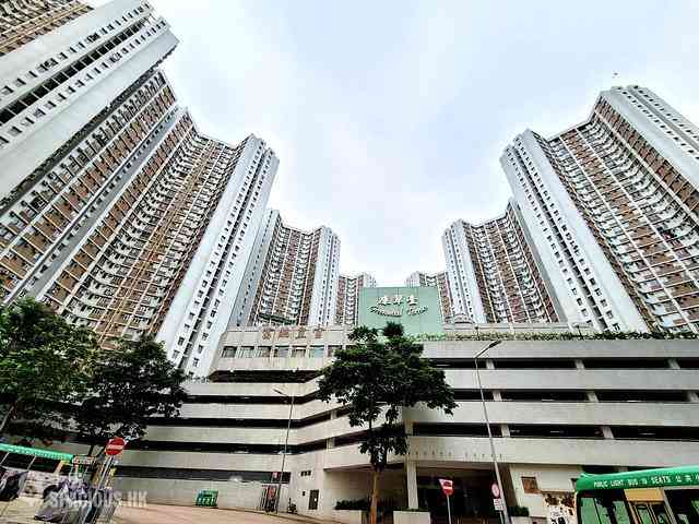 Chai Wan - Greenwood Terrace Block 7 09