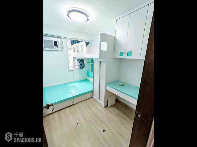 Chai Wan - Greenwood Terrace Block 7 06