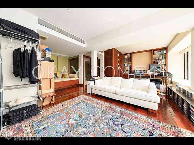 The Peak - Kellett Villas 11