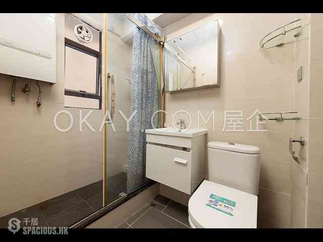 Mid Levels West - Chong Yuen 11