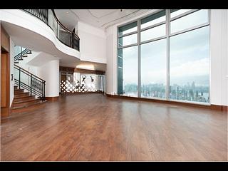 Stubbs Road - The Summit 03