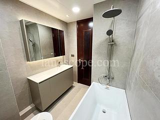 Tai Hang - The Legend 04
