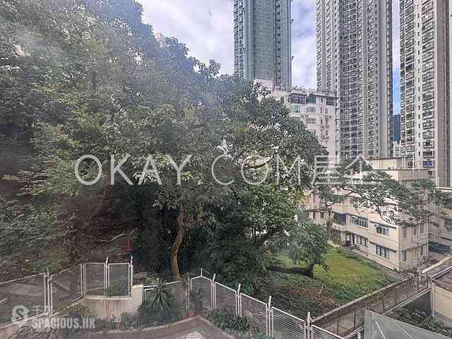 Tai Hang - Yik Kwan Villa 01