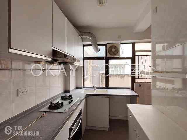 Tai Hang - Yik Kwan Villa 03