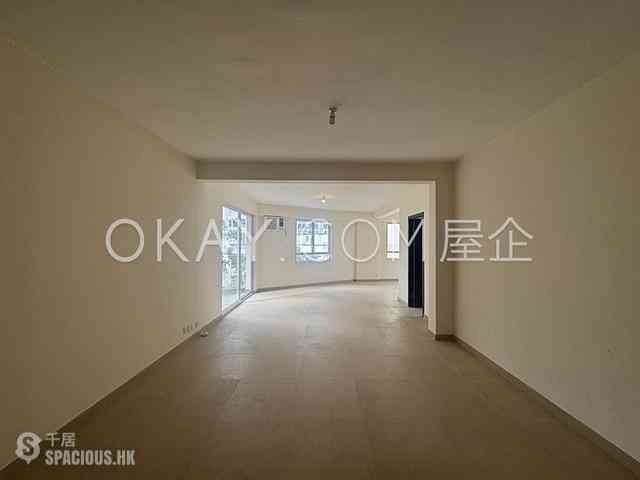 Tai Hang - Yik Kwan Villa 09