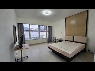 Wan Chai - Convention Plaza Apartments 03
